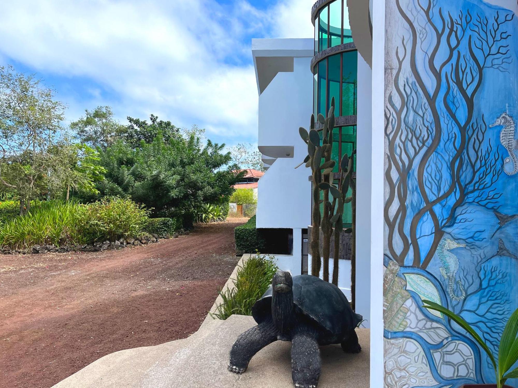 Hotel Tortuga Bay - Galapagos Puerto Ayora  Bagian luar foto